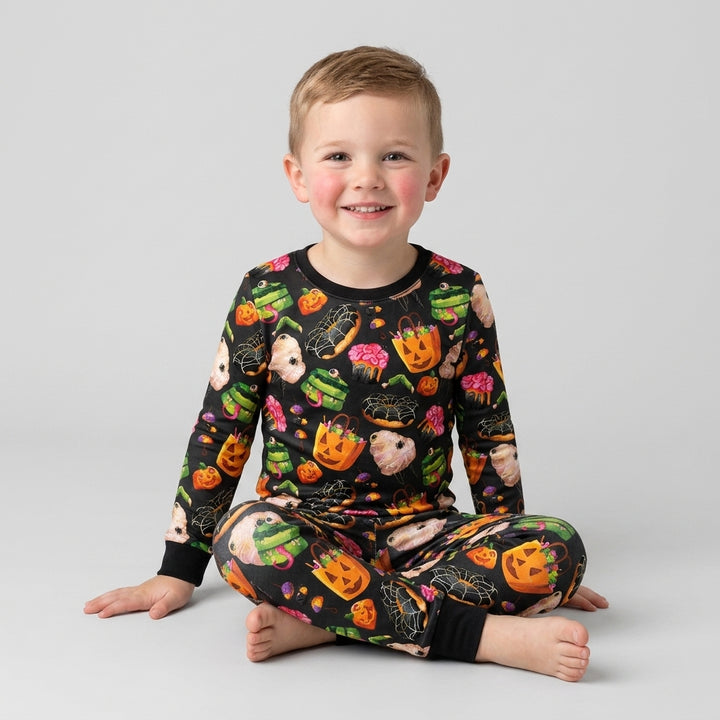Zweiteiliges Langarm-Pyjama-Set mit Sommerfrüchten