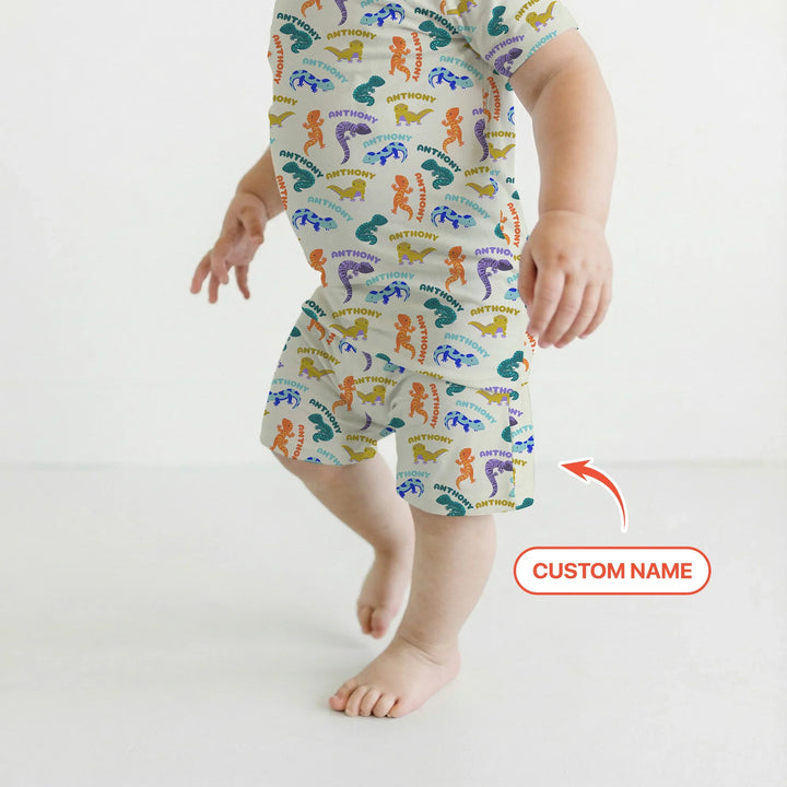 Zweiteiliges Pyjama-Set mit kurzen Ärmeln und Shorts im Sommer-Design