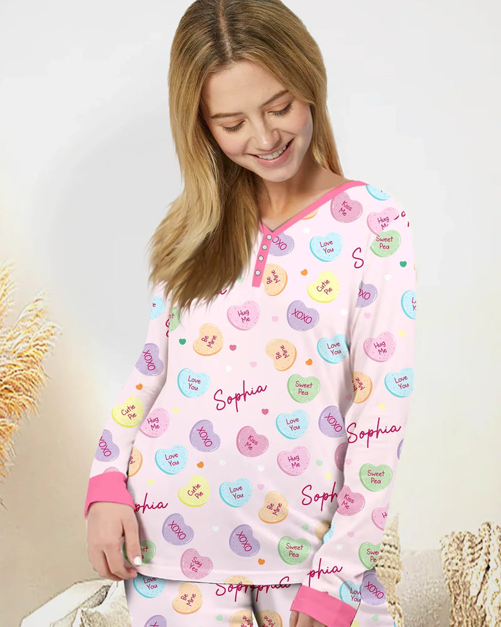 Personalisierter Name Bunte Zuckerherzen Familien-Pyjama-Set für Damen aus Bambus
