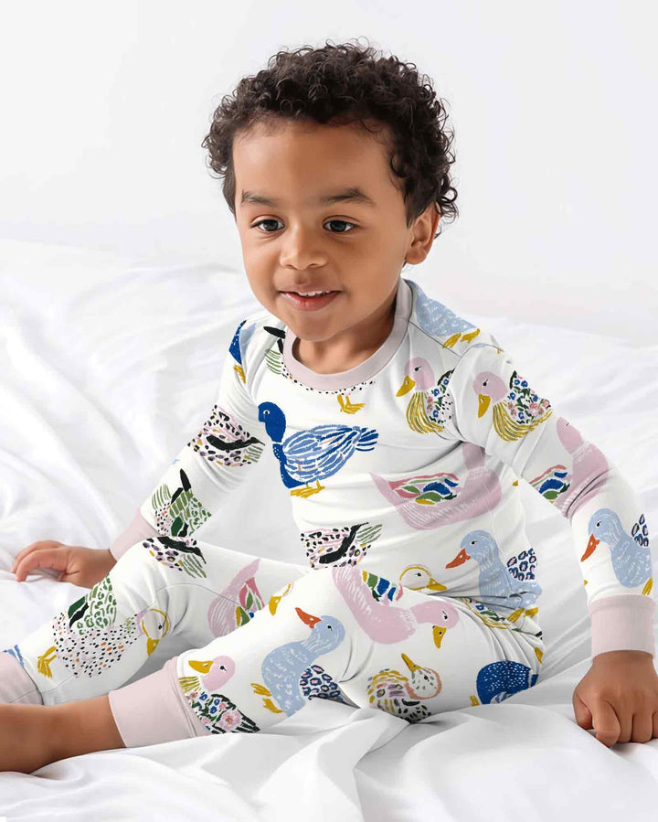 Zweiteiliges Langarm-Pyjama-Set mit Sommerfrüchten