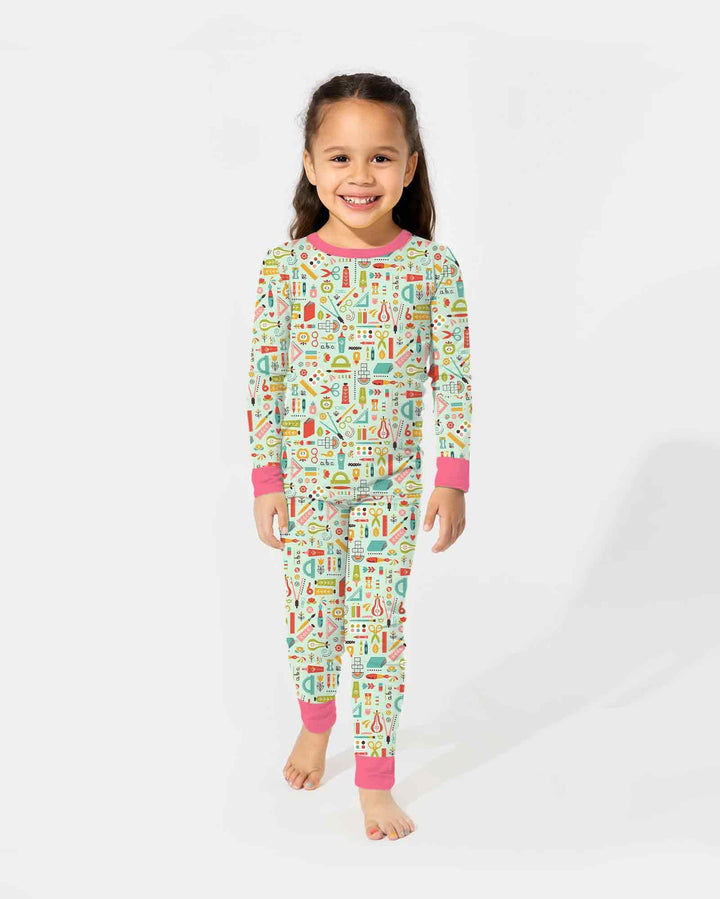 Zweiteiliges Langarm-Pyjama-Set mit Sommerfrüchten