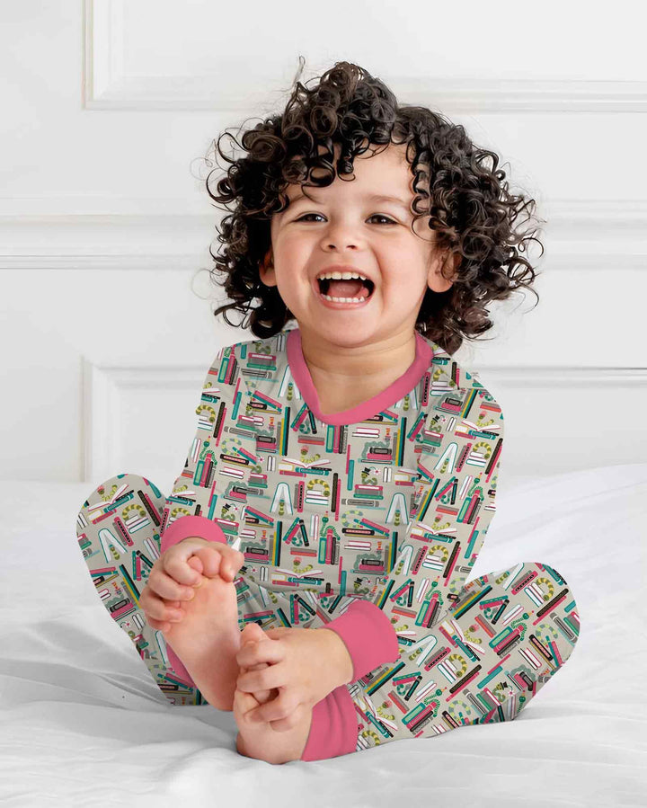 Zweiteiliges Langarm-Pyjama-Set mit Sommerfrüchten