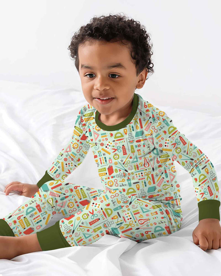 Zweiteiliges Langarm-Pyjama-Set mit Sommerfrüchten