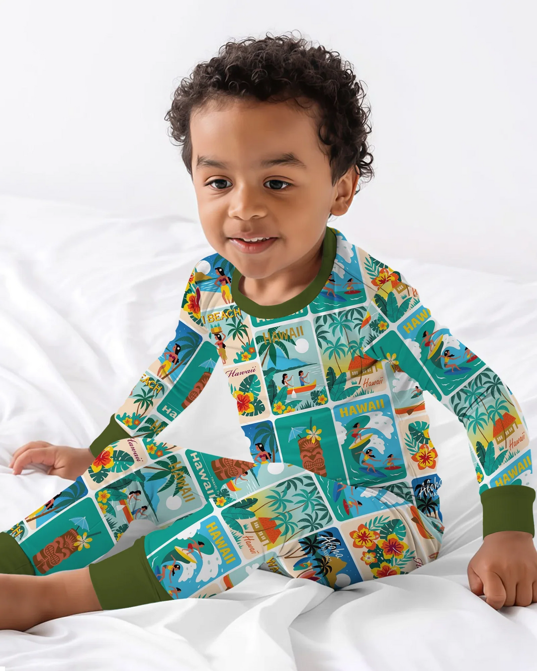 Zweiteiliges Langarm-Pyjama-Set mit Sommerfrüchten