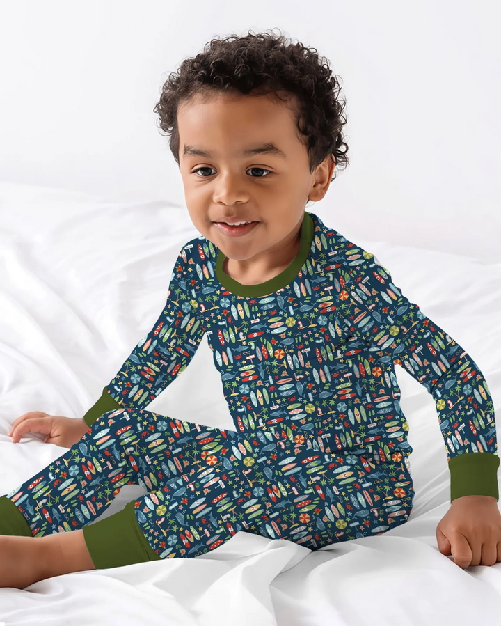 Zweiteiliges Langarm-Pyjama-Set mit Sommerfrüchten
