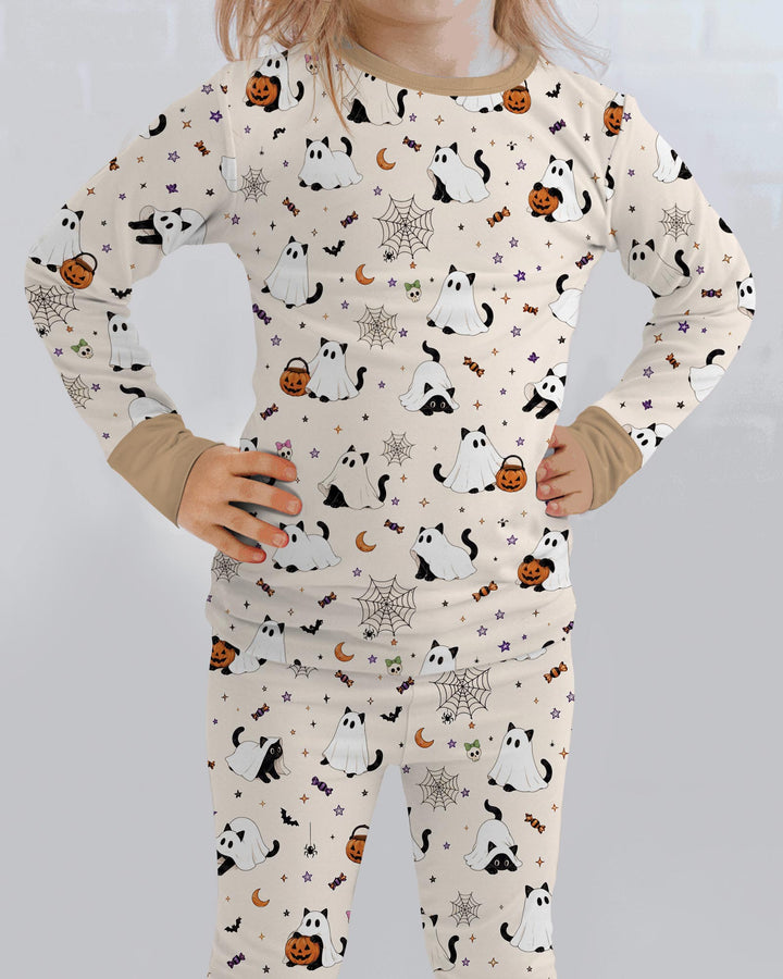 Ghost Cat Vintage Halloween Bamboo Two Piece Long Sleeve Pajama Set