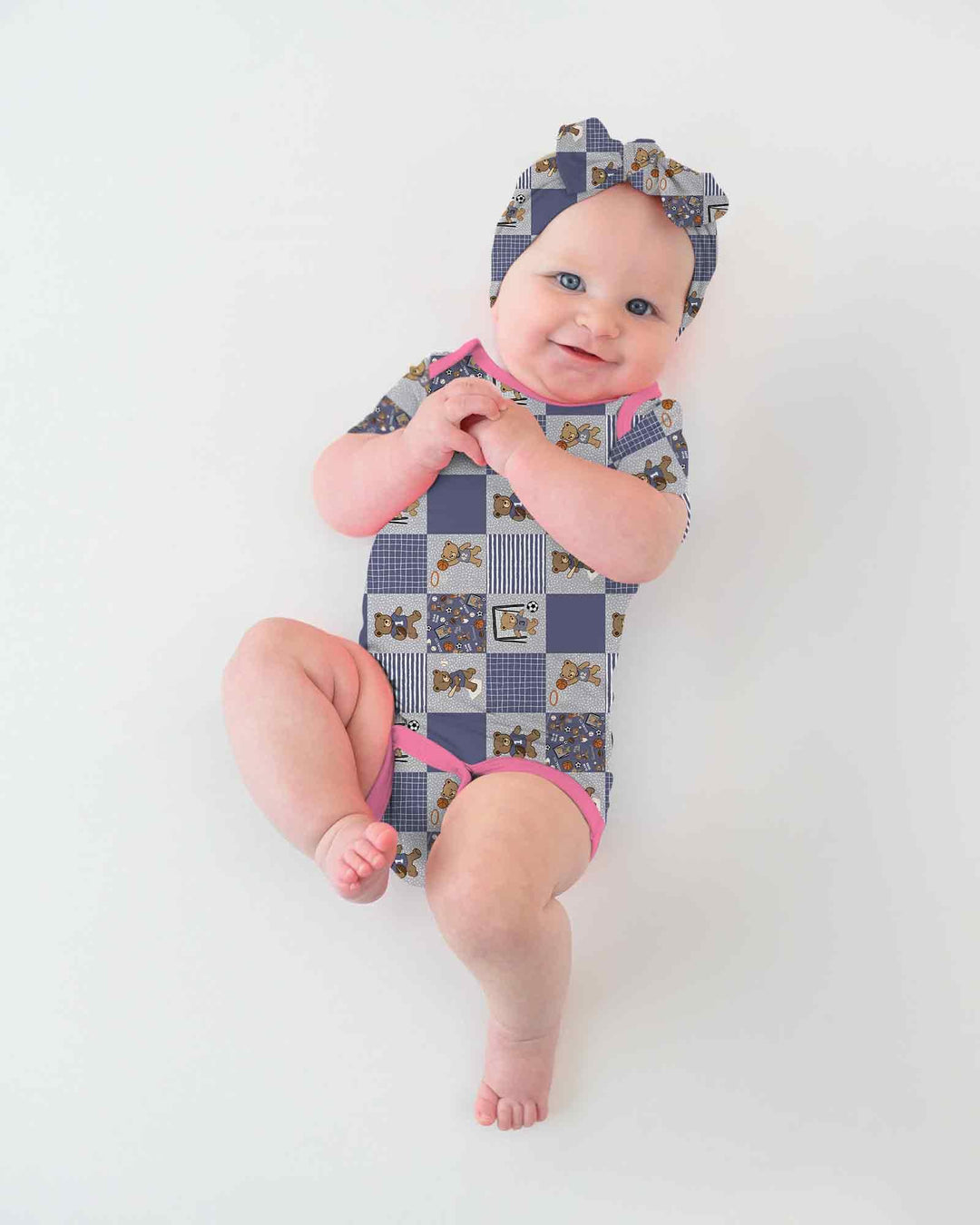 Gerippte Babykleidung mit individuellem Foto - Weich &amp; Skizzenhaft