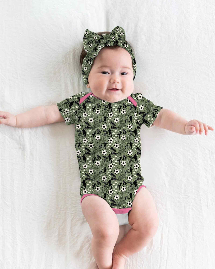 Gerippte Babykleidung mit individuellem Foto - Weich &amp; Skizzenhaft