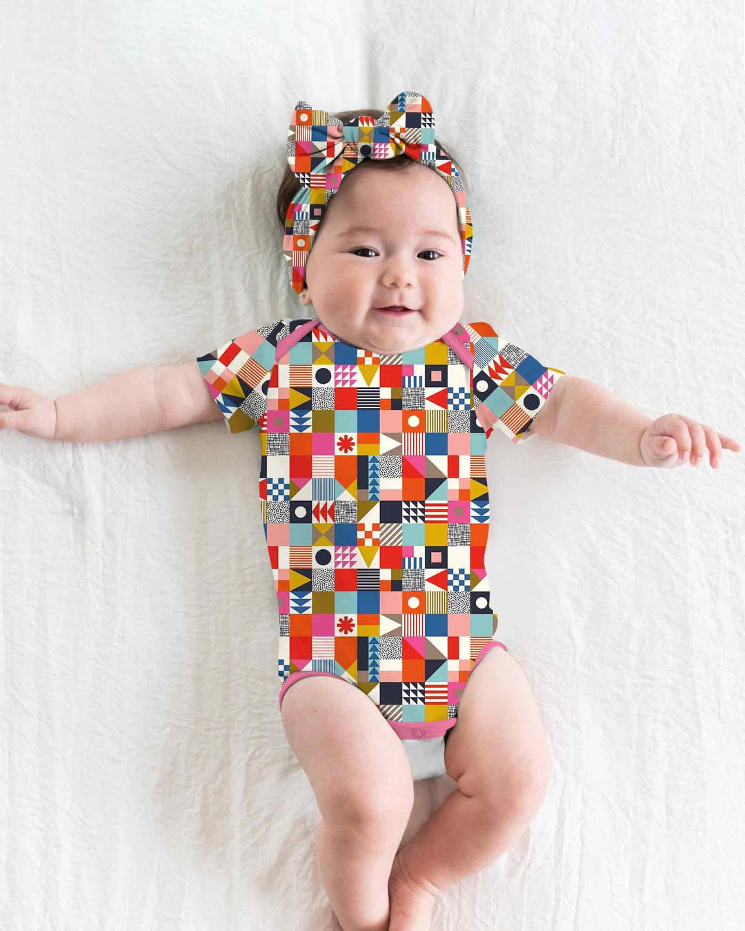 Gerippte Babykleidung mit individuellem Foto - Weich &amp; Skizzenhaft