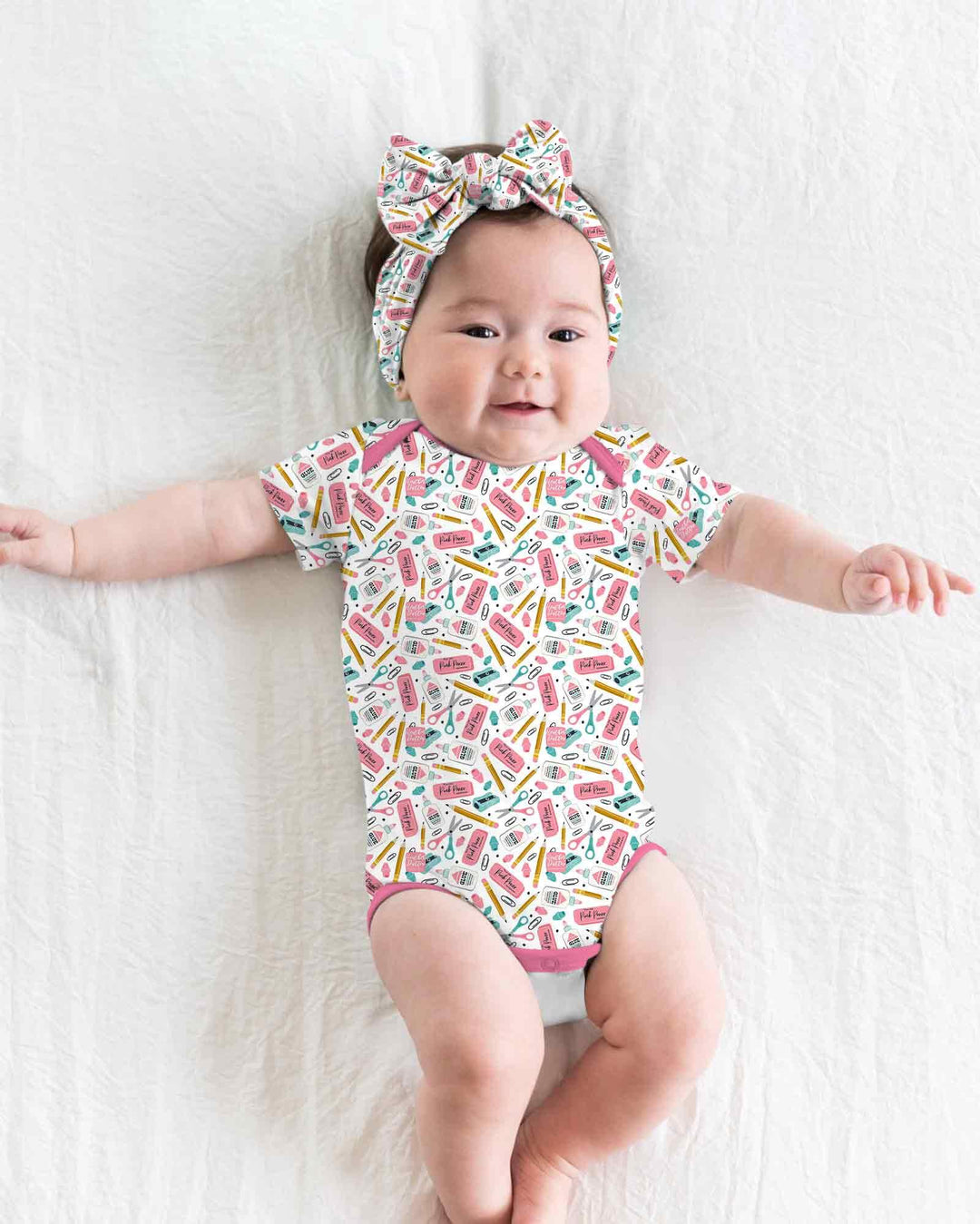 Gerippte Babykleidung mit individuellem Foto - Weich &amp; Skizzenhaft