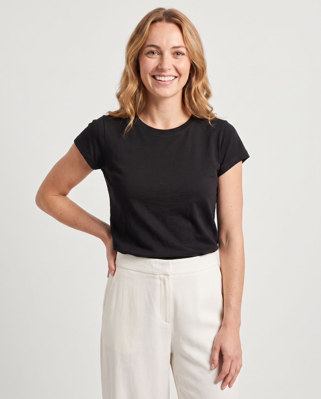 Einfarbiges Damen-T-Shirt aus Bambus