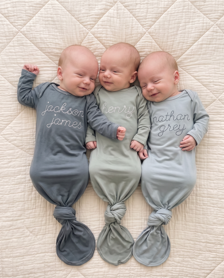Personalisiertes genähtes Baby-Namen-Bambus-Knotenkleid