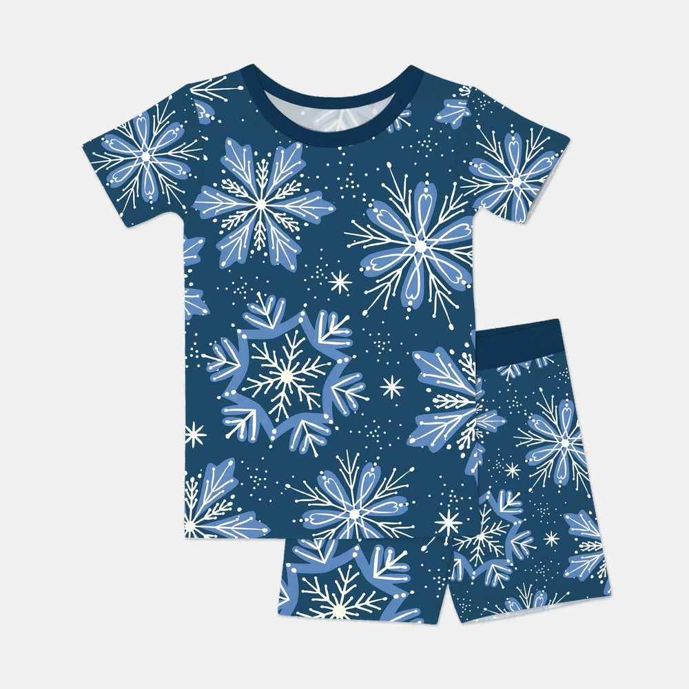 Winter Snowflakes Two Piece Short Sleeve Shorts Pajama Set , Winter Snowflakes Two Piece Short Sleeve Shorts Pajama Set - 12-18M