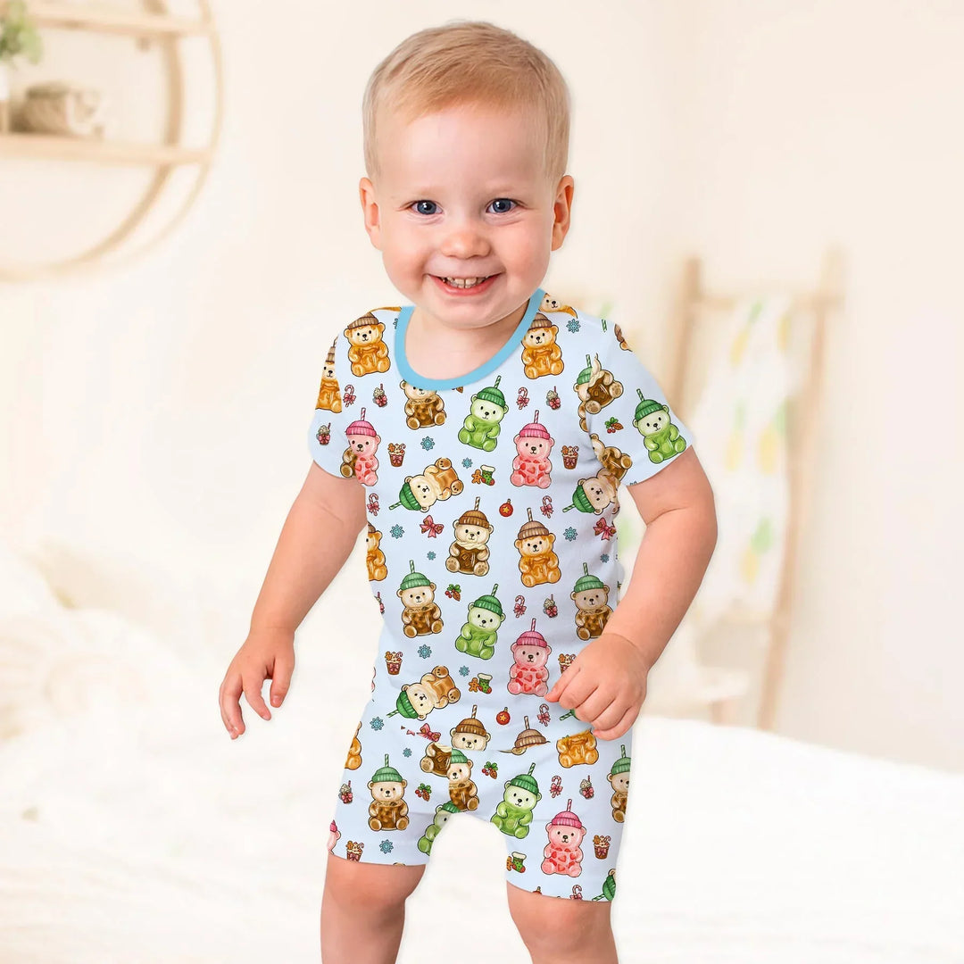Template Zweiteiliges Pyjama-Set mit kurzen Ärmeln und Shorts