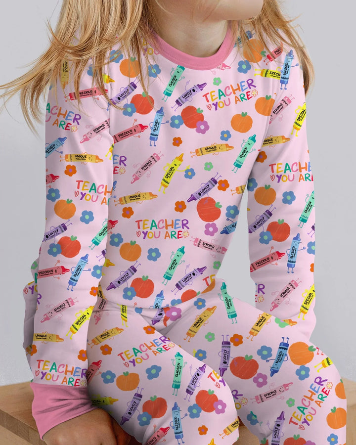 Zweiteiliges Langarm-Pyjama-Set mit Sommerfrüchten