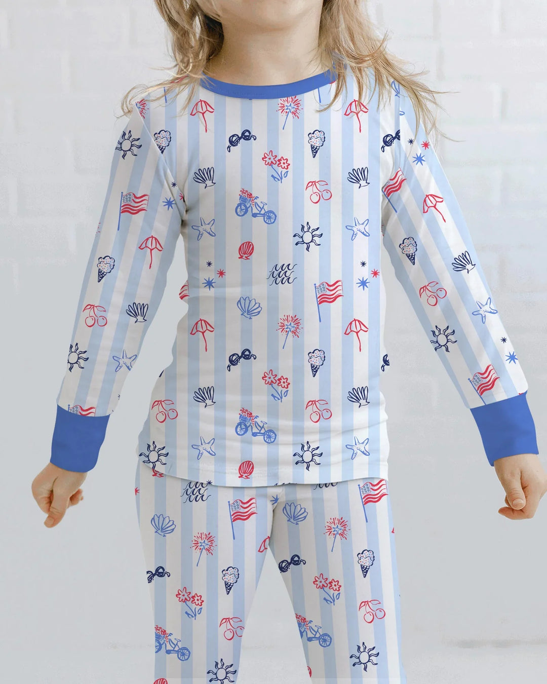 Zweiteiliges Langarm-Pyjama-Set mit Sommerfrüchten