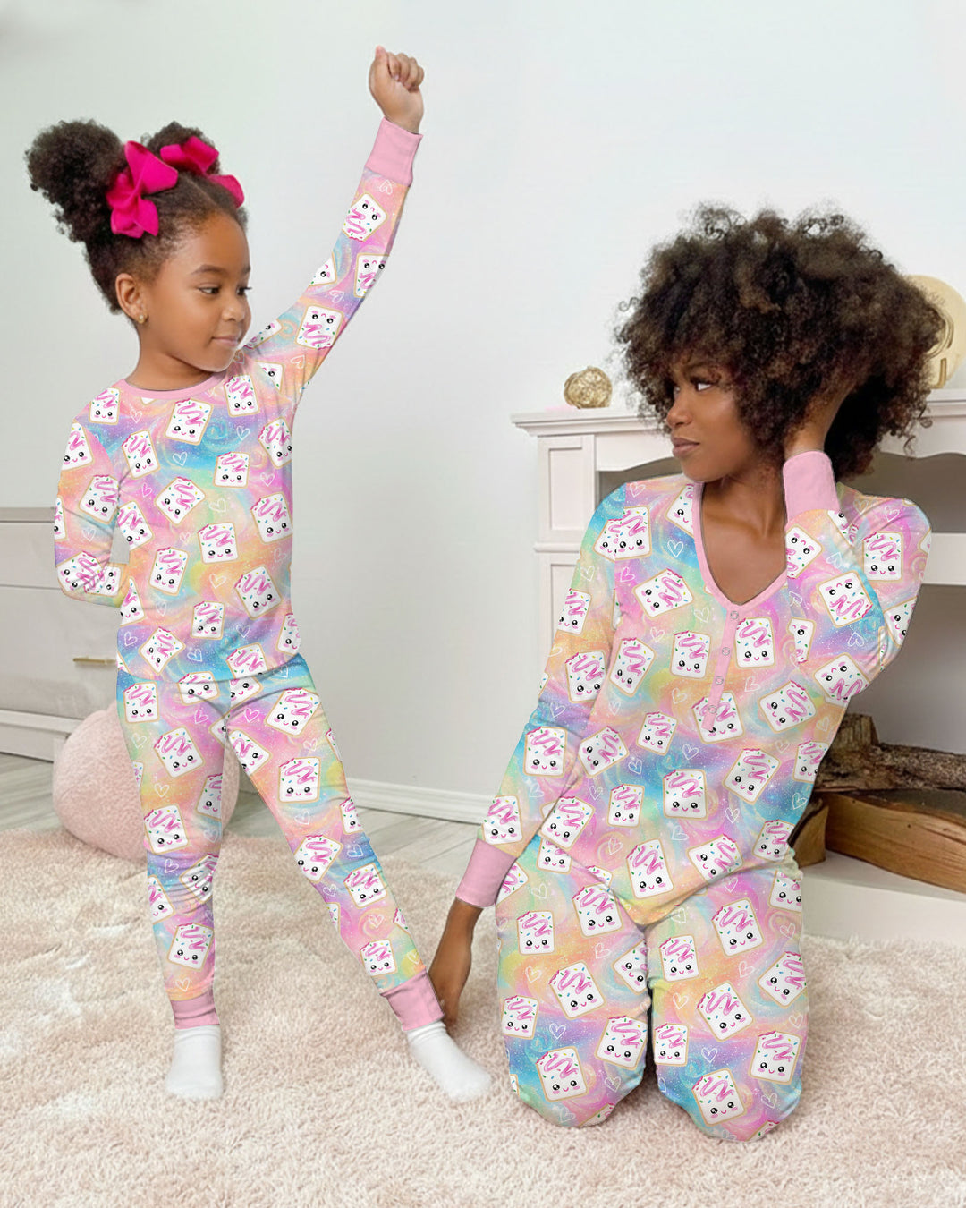 Zweiteiliges Langarm-Pyjama-Set mit Sommerfrüchten