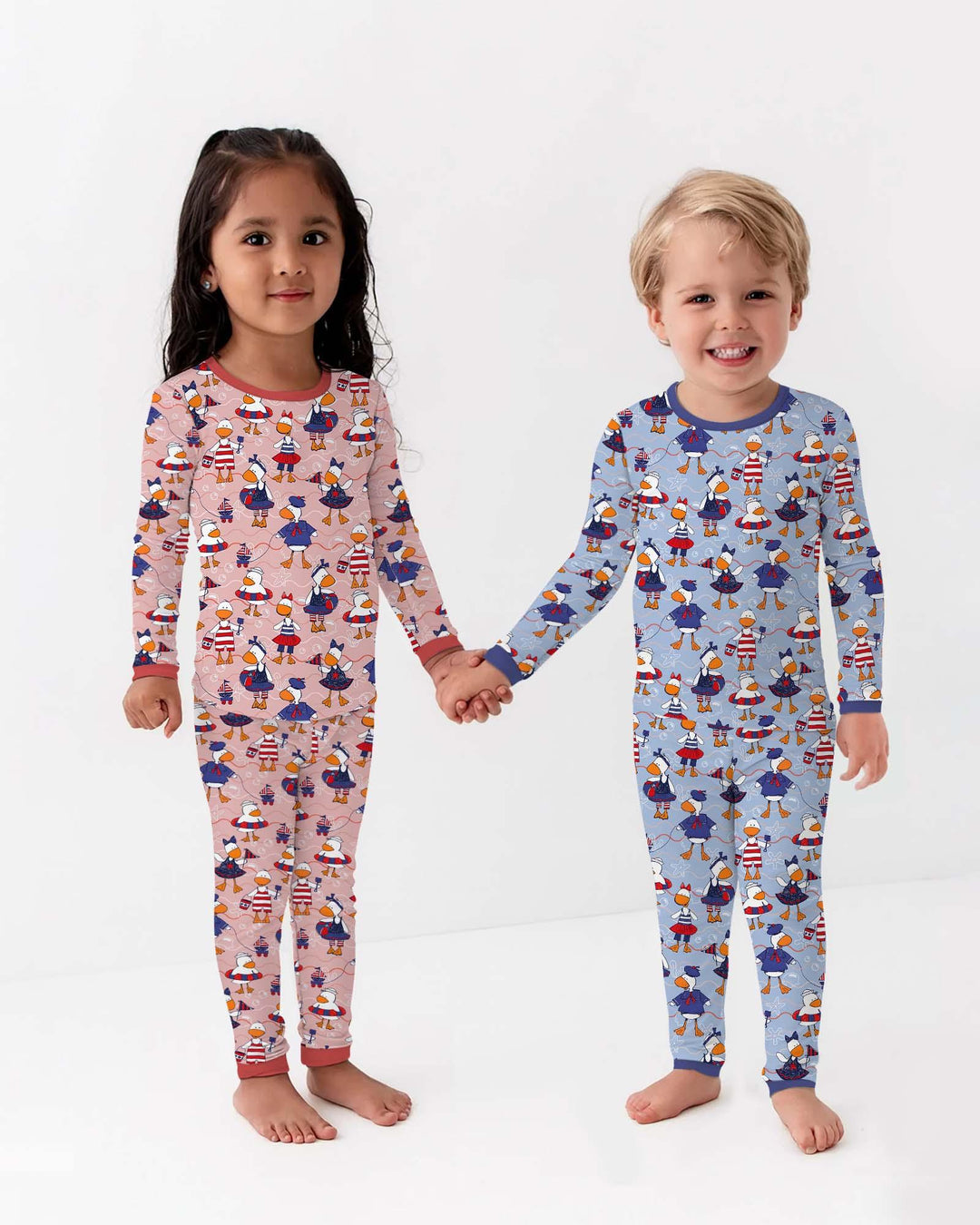 Zweiteiliges Langarm-Pyjama-Set mit Sommerfrüchten