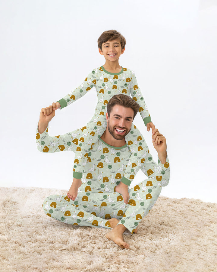 Zweiteiliges Langarm-Pyjama-Set mit Sommerfrüchten