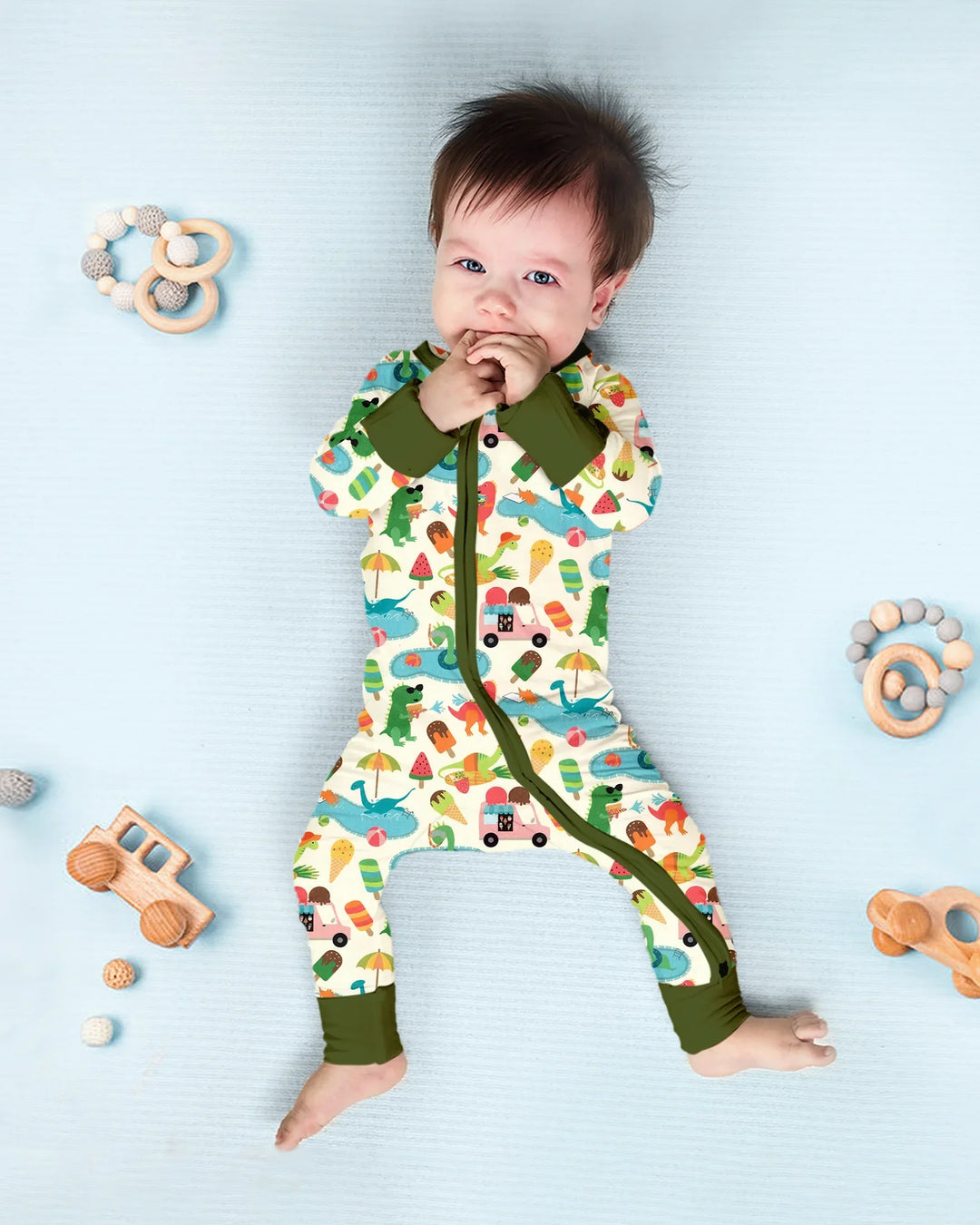 Dino Summer Splash Bamboo Convertible Zippy