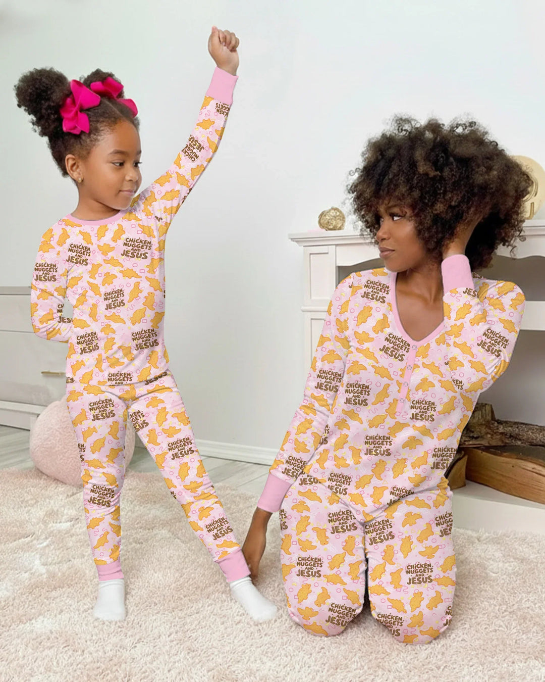 Zweiteiliges Langarm-Pyjama-Set mit Sommerfrüchten